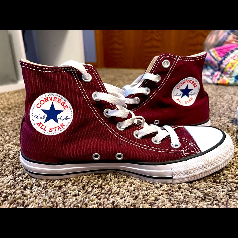 High top converse size 8